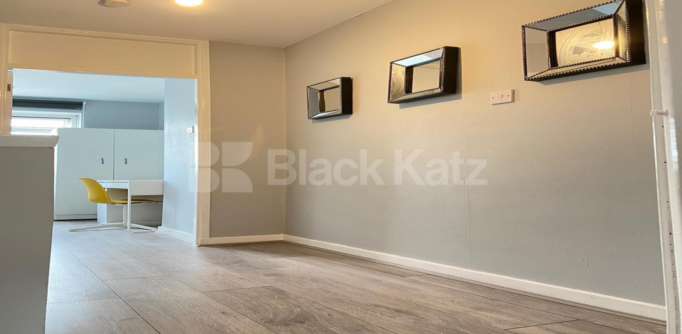 			4 Bedroom, 1 bath, 1 reception Apartment			 Hamlets Way, Mile End